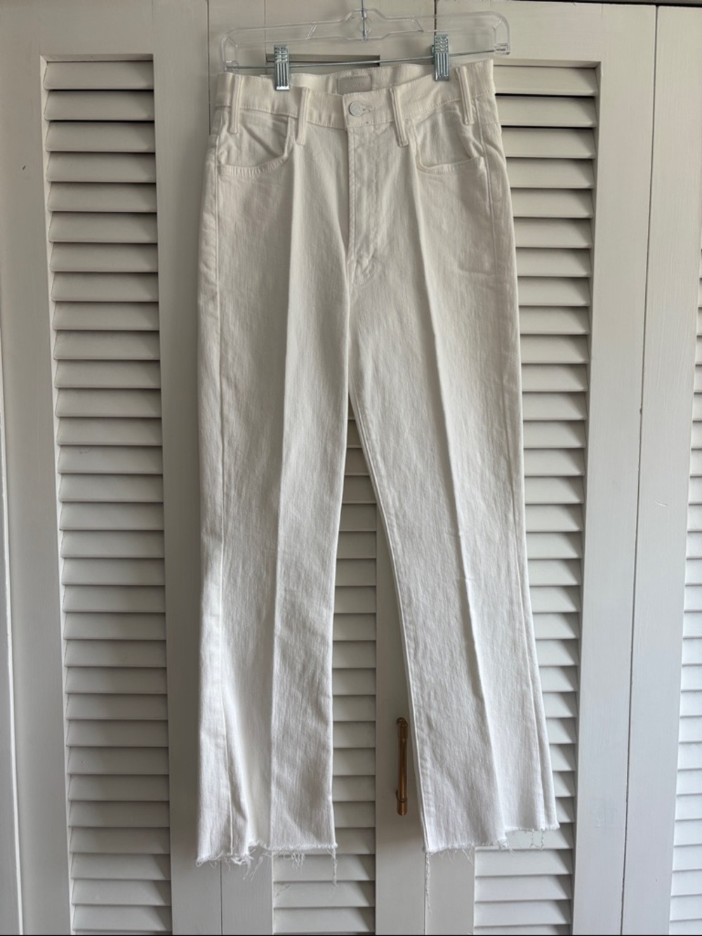 Women’s hustler ankle fray jeans sz 28